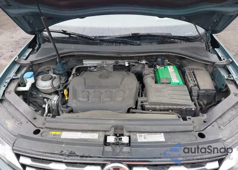 2020 Volkswagen Tiguan 2.0T Se/2.0T Se R-Line Black/2.0T Sel z USA, uszkodzony, nr VIN 3VV2B7AX7LM015962